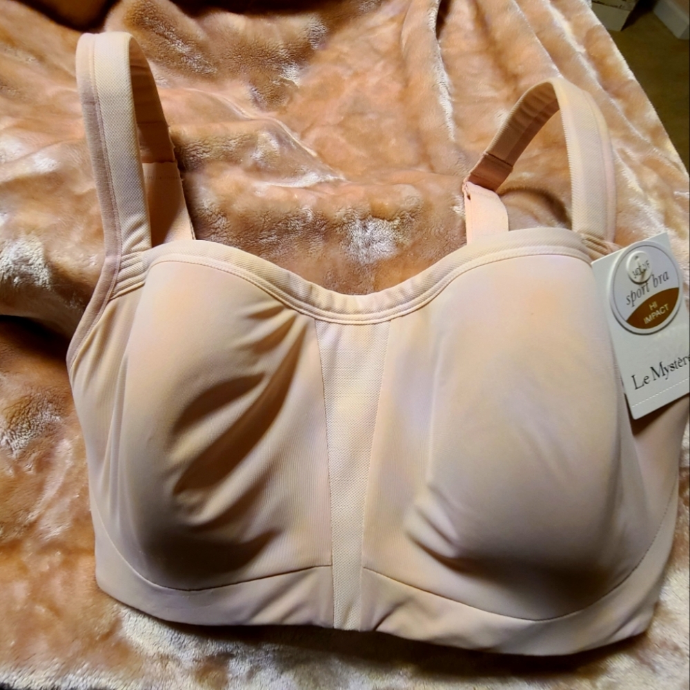 Le Mystere sports bra